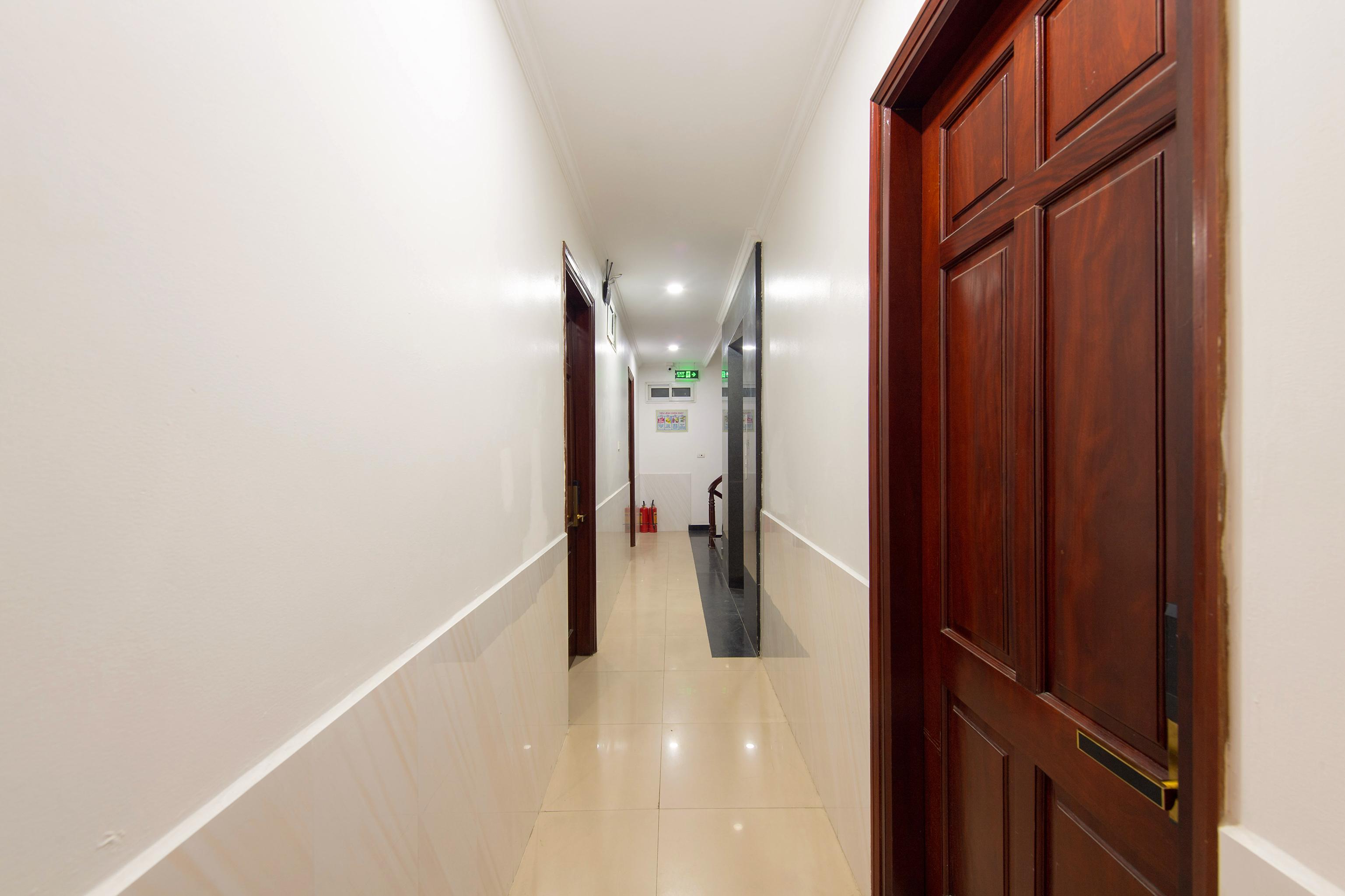 Super Oyo Capital O 387 Bach Duong Hotel Hanoï Extérieur photo