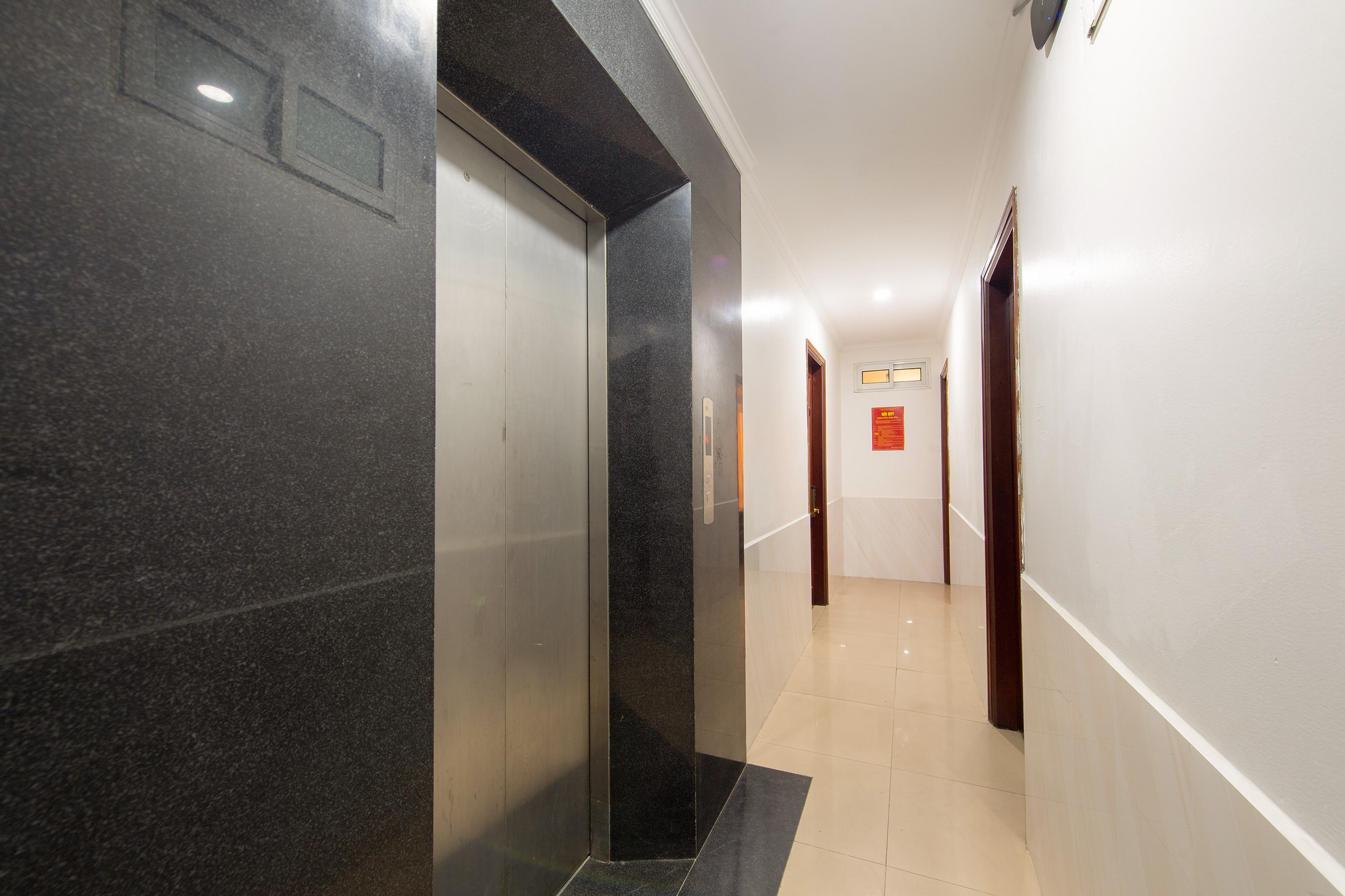 Super Oyo Capital O 387 Bach Duong Hotel Hanoï Extérieur photo