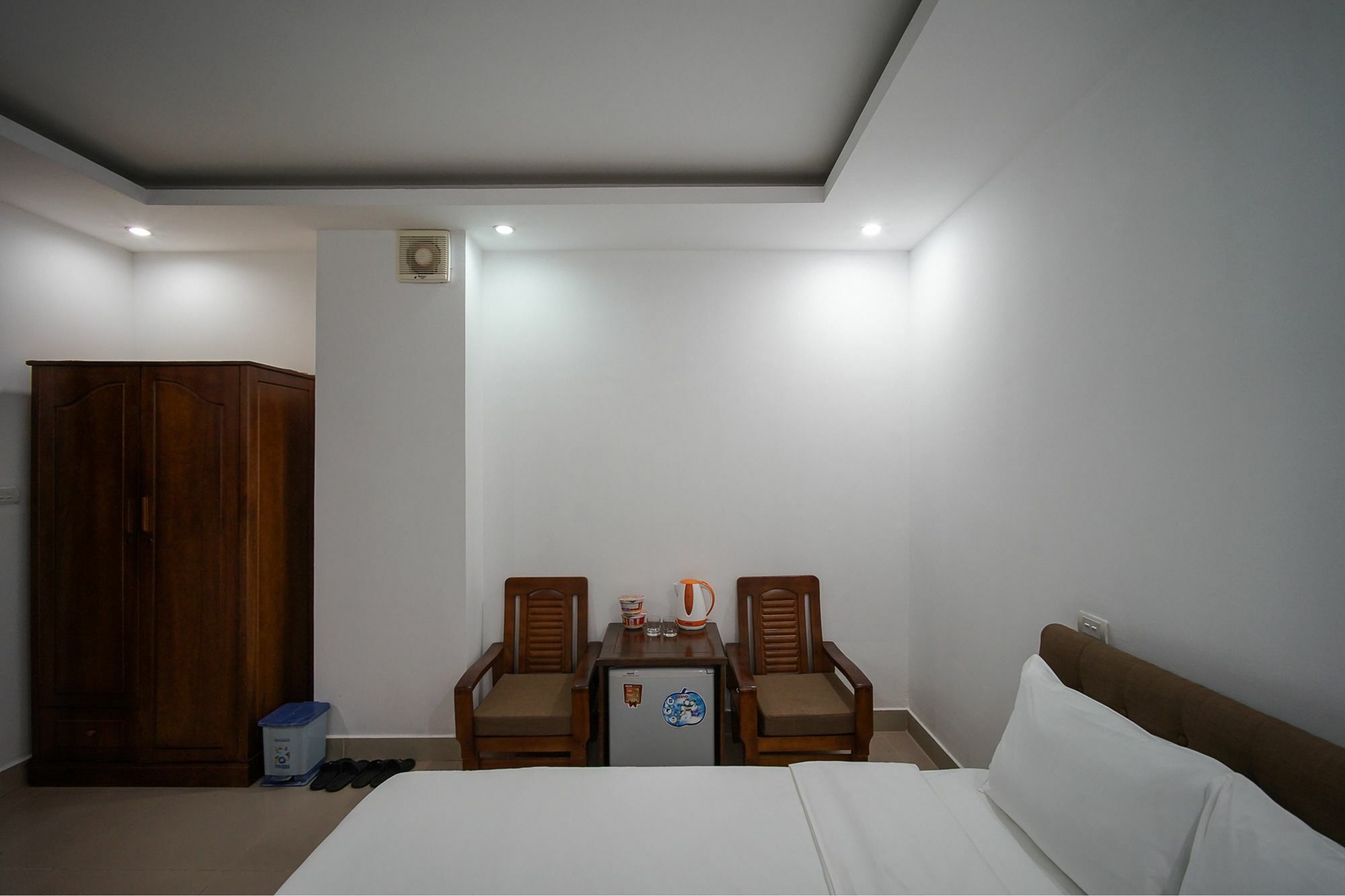 Super Oyo Capital O 387 Bach Duong Hotel Hanoï Extérieur photo